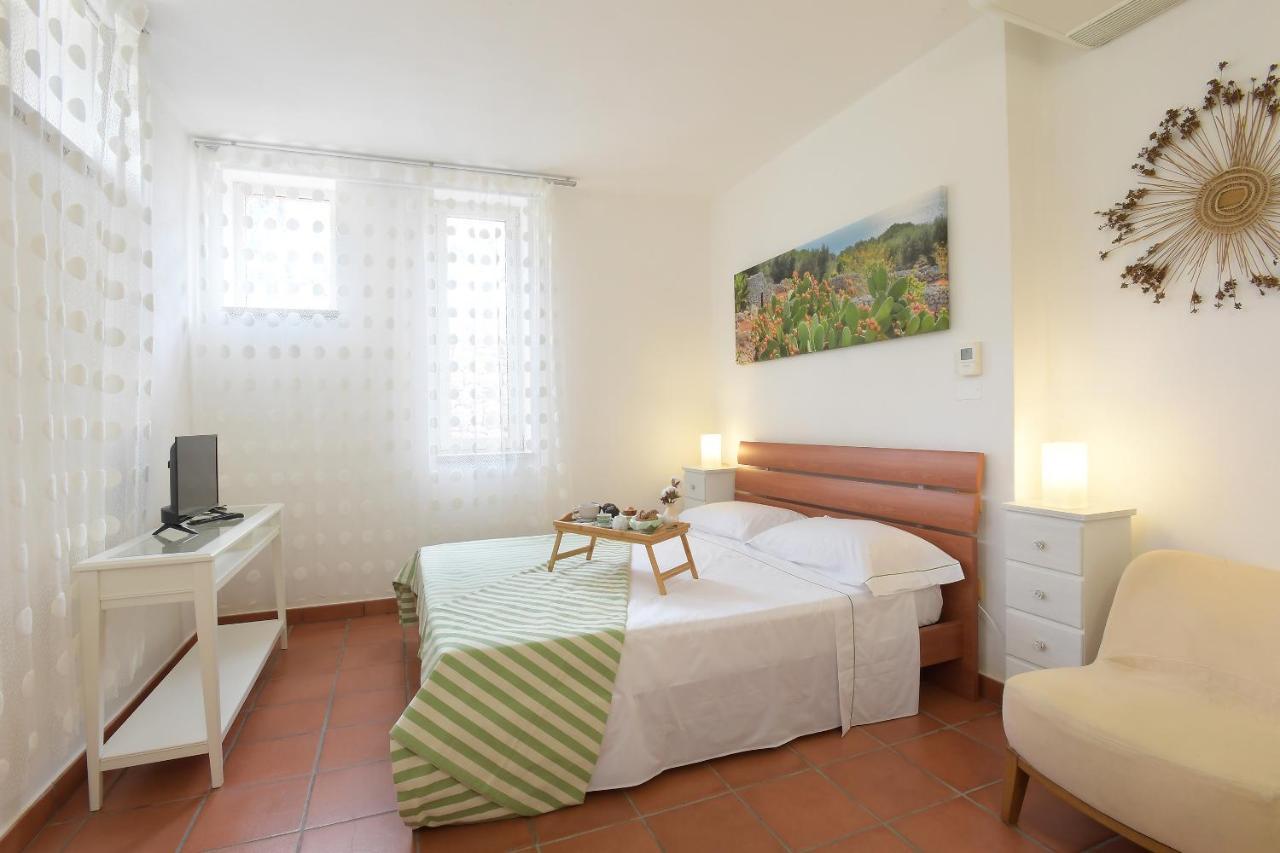 Bio&B Acquaviva Bed and Breakfast Otranto Buitenkant foto
